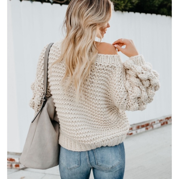 AGATHA Chunky Knit Sweater - Picture 7 of 8